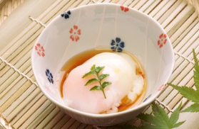 5.5合炊きの東芝IH炊飯器で温泉卵が作れる