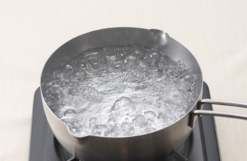 日立圧力スチームIH炊飯器は再加熱するとご飯の水分が蒸発しやすい